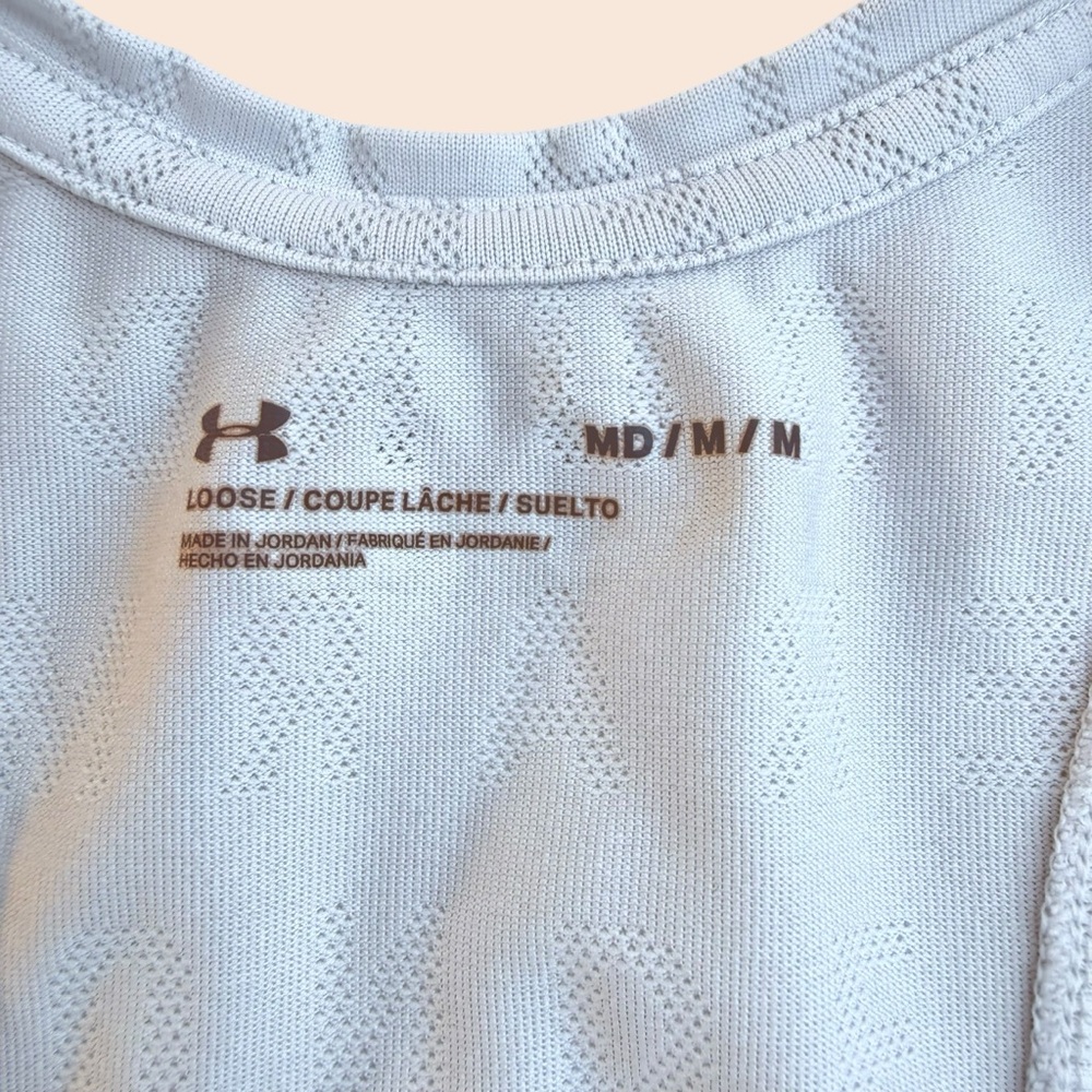 Women Under Armour Loose Fit Polyester Mesh Print Letters Tank Top Size M - Picture 3 of 5